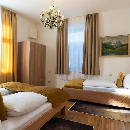 Apartman Hoellental Heritage House - Zugspitzblick - 3